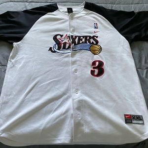 Allen Iverson - Sixers - white button Jersey